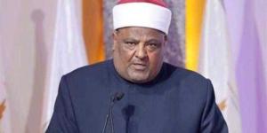 عباس شومان: تصرفات الإنسان في ماله مقيدة وليست مطلقة