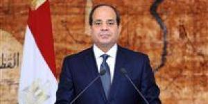 الرئيس السيسي: الاحتفال بعيد العمال أبلغ دليل على مكانة عمال مصرودورهم الحيوى فى مسيرة الإنتاج