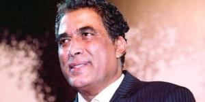 محمد عشوب يكشف لأول مرة محاولة أحمد زكي للزواج من وردة الجزائرية.. فيديو