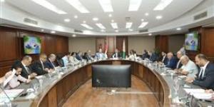 محافظ الجيزة يعقد اجتماعًا تنسيقيًا لمتابعة آليات إنشاء محطة تحويل المخلفات إلى طاقة كهربائية بأبو رواش