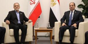 الرئيسان المصري والإيراني يؤكدان أهمية "تجنب التصعيد في المنطقة"