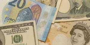 أسعار العملات السبت.. مفاجأة الريال السعودي