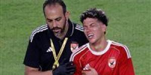 الطبيب المعالج للاعبي الأهلي يوضح توقيت عودة إمام عاشور