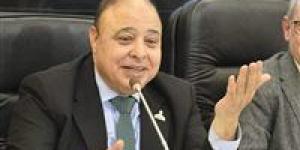 رئيس صحة الشيوخ: "مصر معكم" مبادرة إنسانية تعكس وفاء الدولة لأبناء الشهداء