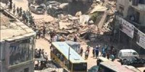 صور| انهيار عقار مكون من 3 طوابق في شبرا بالقاهرة