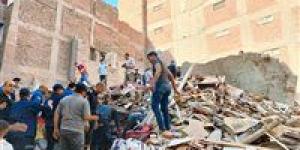 تشكيل لجنة هندسية لمعاينة المنزل المنهار فى منطقة شبرا