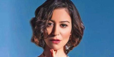 منة شلبي تودع زوج كارول سماحة بكلمات مؤثرة: ”كان أخًا وسندًا”