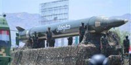 خبير بقوات الحوثيين يتوعد الإحتلال الاسرائيلي: ضرباتنا لن تقتصر على صاروخ أو اثنين