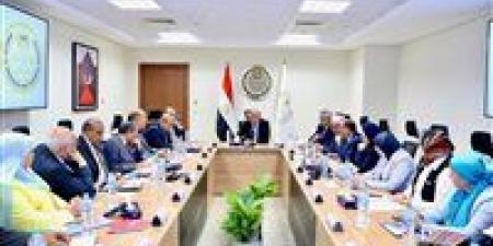 وزير التربية والتعليم يعلن موعد بداية ونهاية العام الدراسي 2025 - 2026