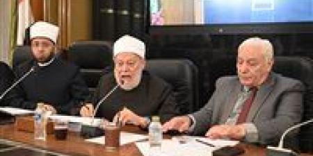 علي جمعة عن رفض الأزهر مشروع قانون إصدار الفتوى: البرلمان سيد قراره