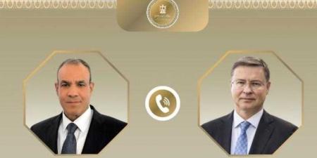 وزير الخارجية يبحث مع المفوض الأوروبي للاقتصاد ...
