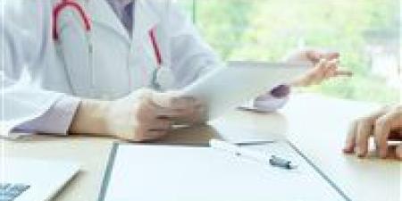 طلب إحاطة لمواجهة عيادات الطب التقليدية لحماية المرضى