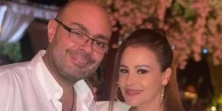 كنتم سندي..كارول سماحة توجه الشكر لكل من قدم التعازي في زوجها الراحل