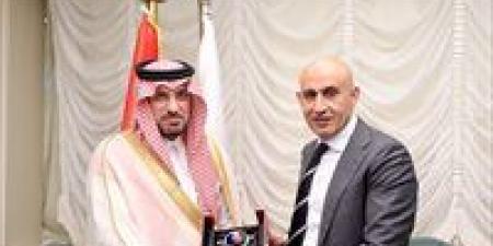 وزير التعليم يستقبل مدير مكتب التربية العربي لدول الخليج لبحث تعزيزالتعاون
