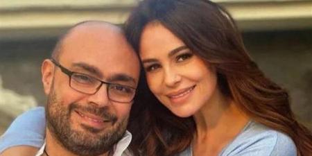 بعد أيام من وفاة زوجها.. كارول سماحة تعلن استئناف أعمالها الفنية:"كانت وصية زوجي"