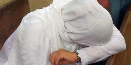 أجرت عمليات تجميل للمواطنين.. القبض على منتحلة صفة طبيبة بالهرم