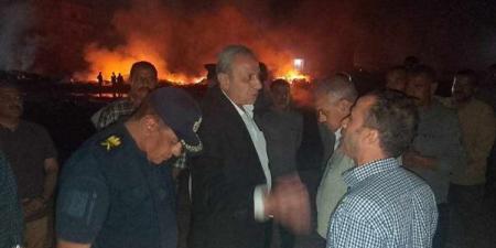 بعد ساعات من الجهود المكثفة.. محافظ الغربية يُعلن السيطرة على حريق شونة الكتان| صور