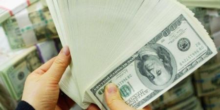 أقل سعر دولار اليوم السبت 10-5-2025 فى مصر