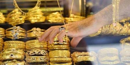 أسعار الذهب في مصر اليوم الأحد.. استقرار حذر وترقب عالمي