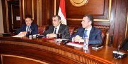 وزير الإنتاج الحربي أمام صناعة النواب : لدينا إمكانيات مكانية وتكنولوجية وخبرات بشرية ساهمت في تحقيق إنجازات كبيرة الفترة الماضية..صور