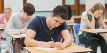 الآن جدول امتحانات الصف الأول الإعدادي الترم الثاني 2025 القاهرة