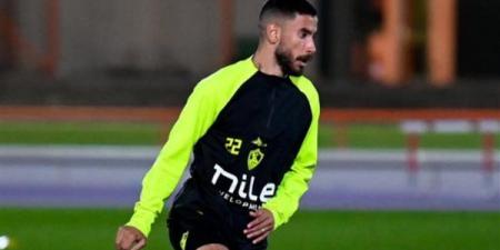 ناصر ماهر يؤازر الزمالك أمام بيراميدز من مدرجات استاد القاهرة