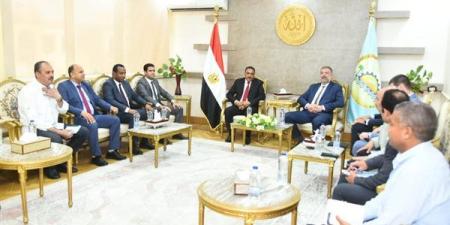 محافظ مطروح يستقبل قنصل عام روسيا الاتحادية في الإسكندرية
