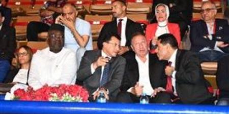 وزير الشباب والرياضة يشهد افتتاح كأس الكؤوس الإفريقية لكرة اليد