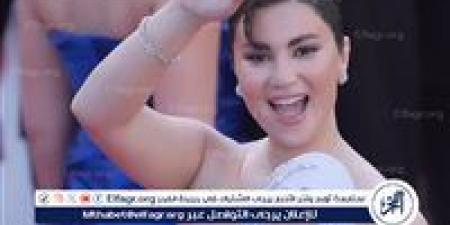 هدى الإتربي بإطلالة أنيقة في مهرجان كان السينمائي
