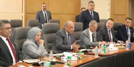 وزير الكهرباء يبحث مع "روسآتوم" مستجدات تنفيذ مشروع محطة الضبعة النووية