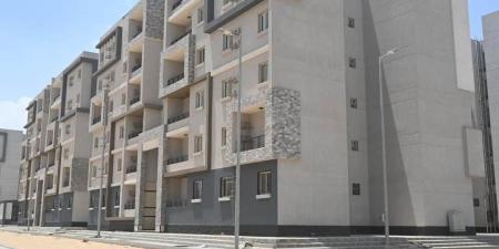 تنفيذ 3972 وحدة سكنية وتطوير المناطق الصناعية بالعاشر من رمضان