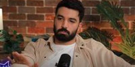 الفنان حازم إيهاب يروي تفاصيل وفاة ابنه "يونس"