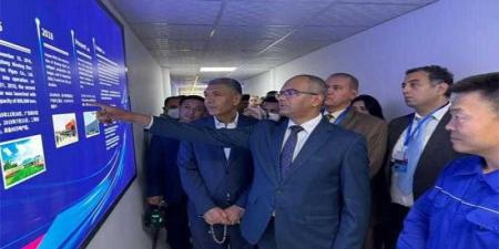 نائب وزير الإسكان يتفقد مصنع ”شين شينج” الصيني لمواسير الدكتايل باستثمارات 150 مليون دولار