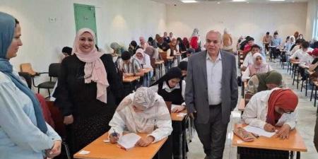 رئيس جامعة الدلتا التكنولوجية يتفقد سير ...