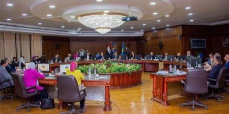 مجلس جامعة طنطا يوافق على ترقية 32 عضوًا بهيئة التدريس وتعيين 2 مدرسين