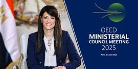وزيرة التخطيط تصل إلى باريس للمشاركة باجتماعات المجلس الوزاري لمنظمة التعاون الاقتصادي والتنمية