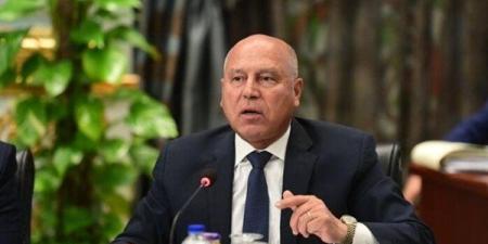 وزير النقل: مصر تستورد خام الحديد في الوقت الحالي ولكننا سنتجه إلى تصنيعه محليًا
