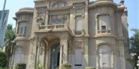 المعرض خيري السادس للملابس بكلية العلوم جامعة عين شمس