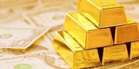 ارتفاع الذهب مدعومًا بالضبابية التجارية وتراجع الدولار