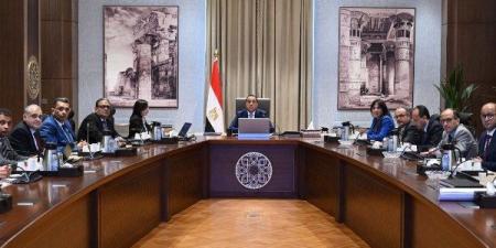 رئيس الوزراء يترأس اجتماع اللجنة العليا لضبط الأسواق وأسعار السلع