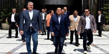 رئيس الوزراء يتابع من مركز التحكم في الشبكة القومية للغاز الطبيعي جاهزية الشبكة وتأمين الإمدادات