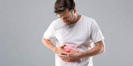 أطعمة شائعة تدمر الكبد بصمت… ابتعد عنها قبل فوات الأوان