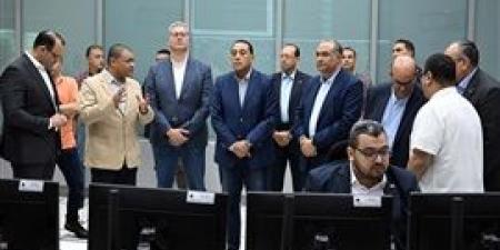 رئيس الوزراء يتابع من مركز التحكم في الشبكة القومية للغاز الطبيعي جاهزية الشبكة وتأمين الإمدادات