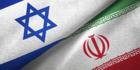 كاتب صحفي يوضح تداعيات ضرب أمريكا لإيران وتأثيرها على الدول العربية