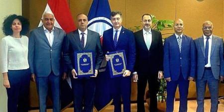 هيئة البترول و IEOC يوقعان مذكرة نوايا لتحسين المهارات الفنية والمهنية في مجال السلامة