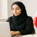البحرين تقرر تفعيل العمل عن بُعد في الوزارات بنسبة 70% حفاظًا على السلامة العامة