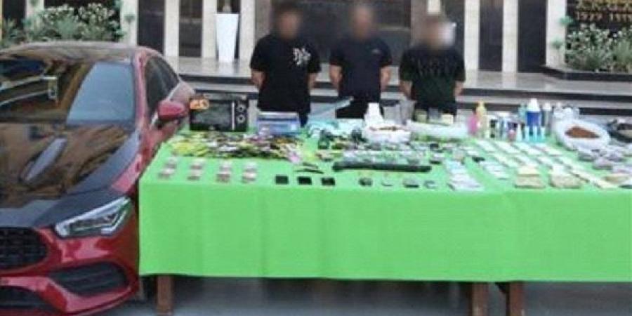 بقيمة 20 مليون جنيه.. ضبط تشكيل عصابي بالقاهرة متهم بجلب كميات من المواد المخدرة