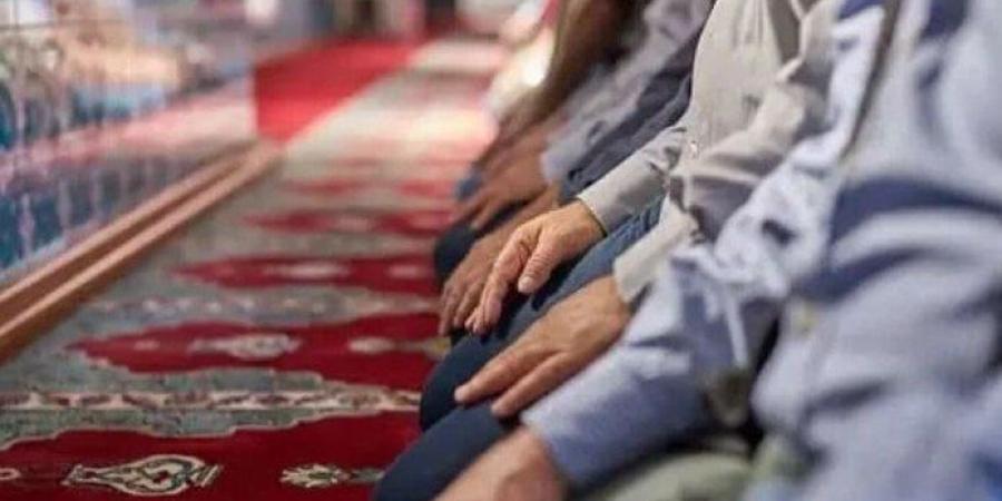 موعد أذان الظهر.. مواقيت الصلاة غدًا الأحد 4 مايو 2025