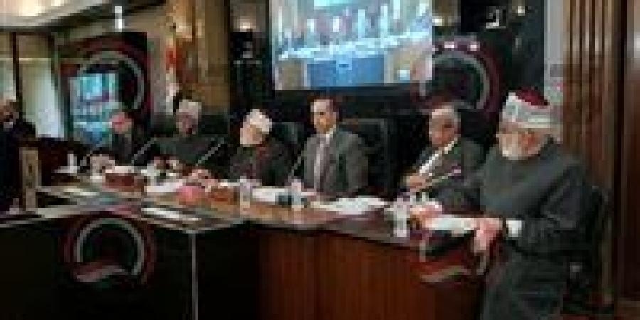 الأزهر الشريف يرفض مشروع قانون الحكومة لإصدار الفتوى أمام البرلمان «هيئة كبار العلماء أجمعت على عدم قبوله»..صور