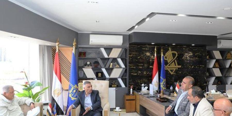 محافظ أسوان: إنجاز 70% من مشروعات المياه العاجلة بالمناطق الساخنة